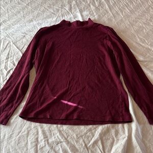 St. John's Bay Women's Maroon Long Sleeve Sweatshirt